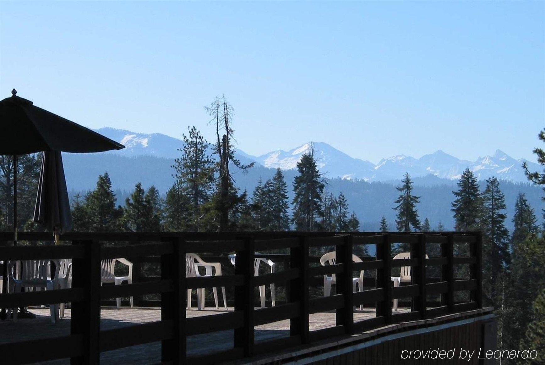 Montecito Sequoia Lodge Wilsonia Ресторан фото